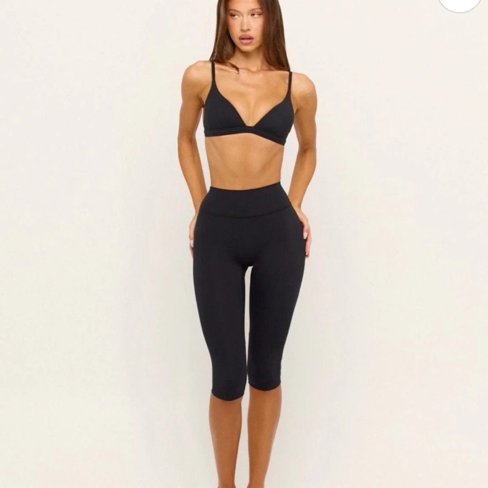 CSB Capris / Invisible Scrunch Black Form / Size Small